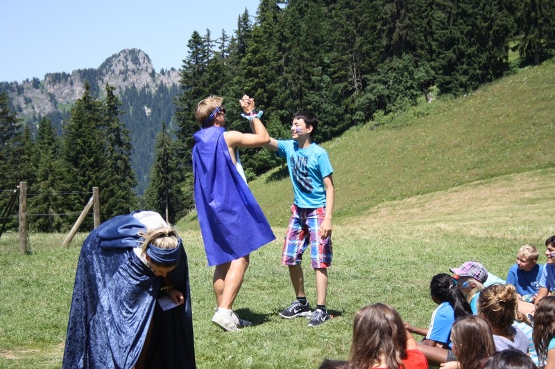 Village Camps International Summer Camp Leysin, Switzerland 2026-07-14 https://www.villagecamps.com/journals_admin/images/709-42-festival (85).jpg